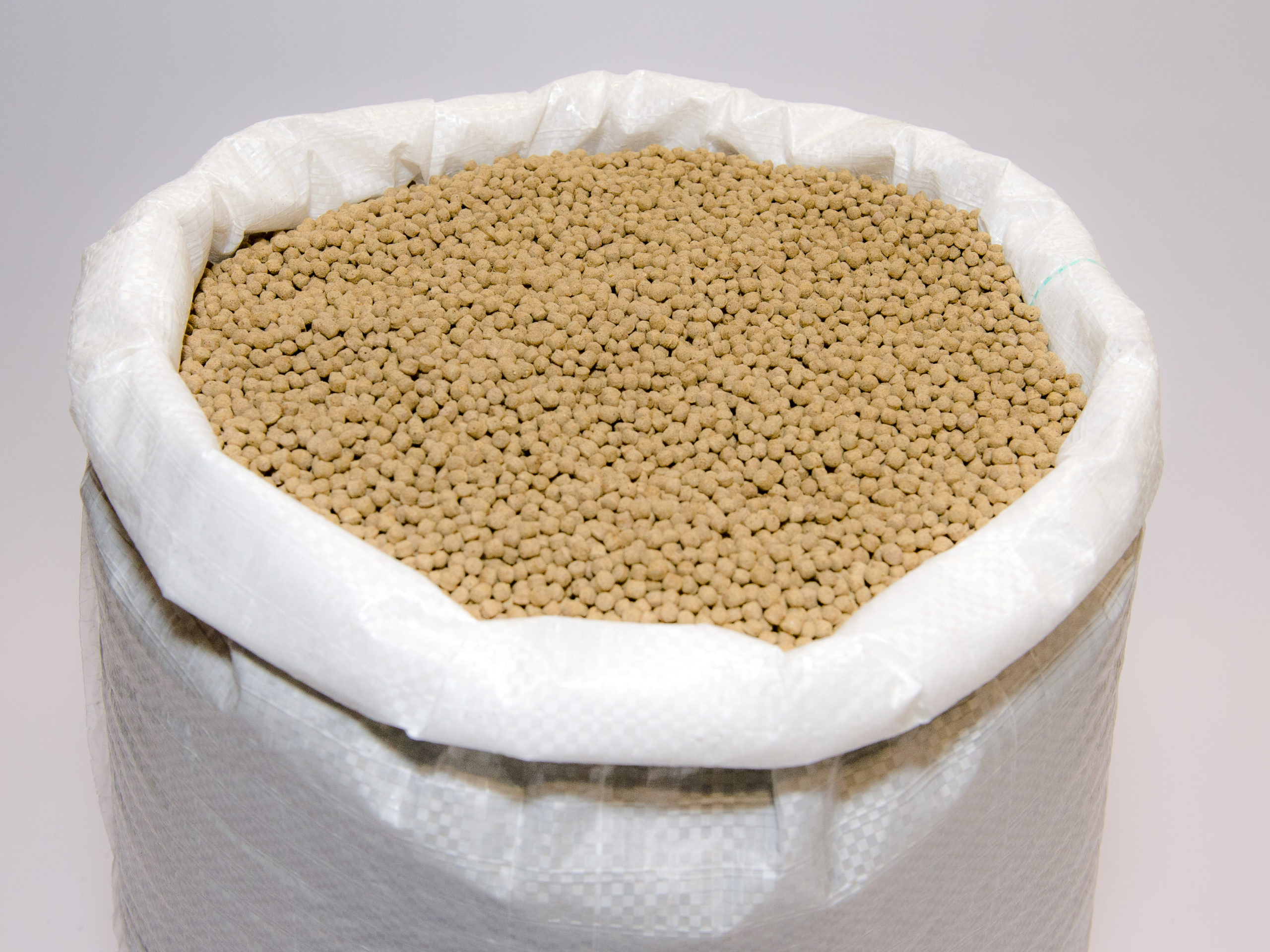 Tilapia-or-catfish-small-pellet-open-bag-scaled